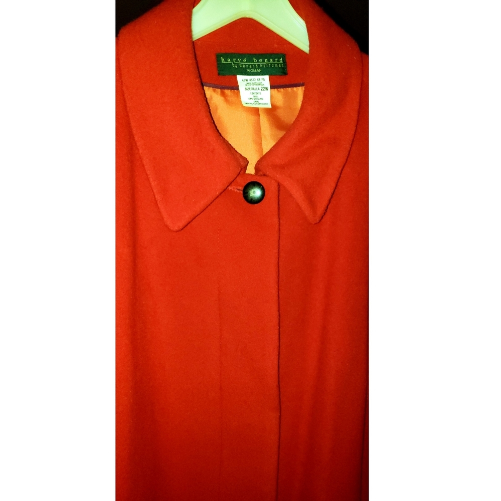 Size 22 Harvey Bernard 3/4 length Coat